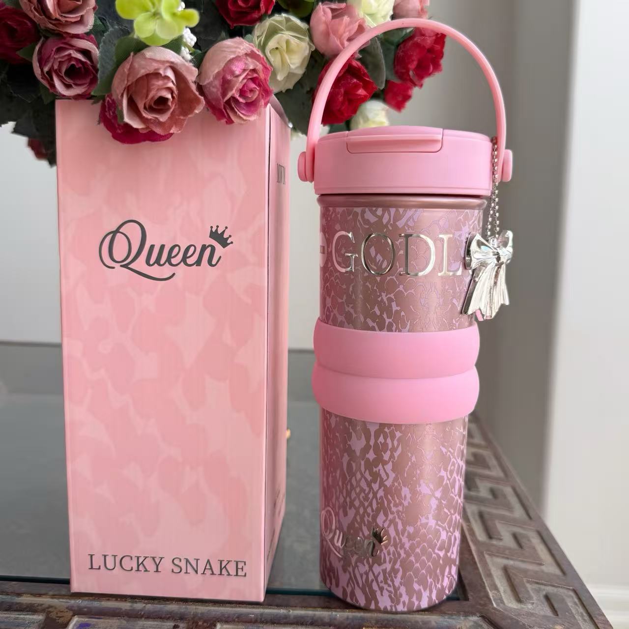 Stylish Insulated Tumbler Gift Set with Carry Handle & Charm