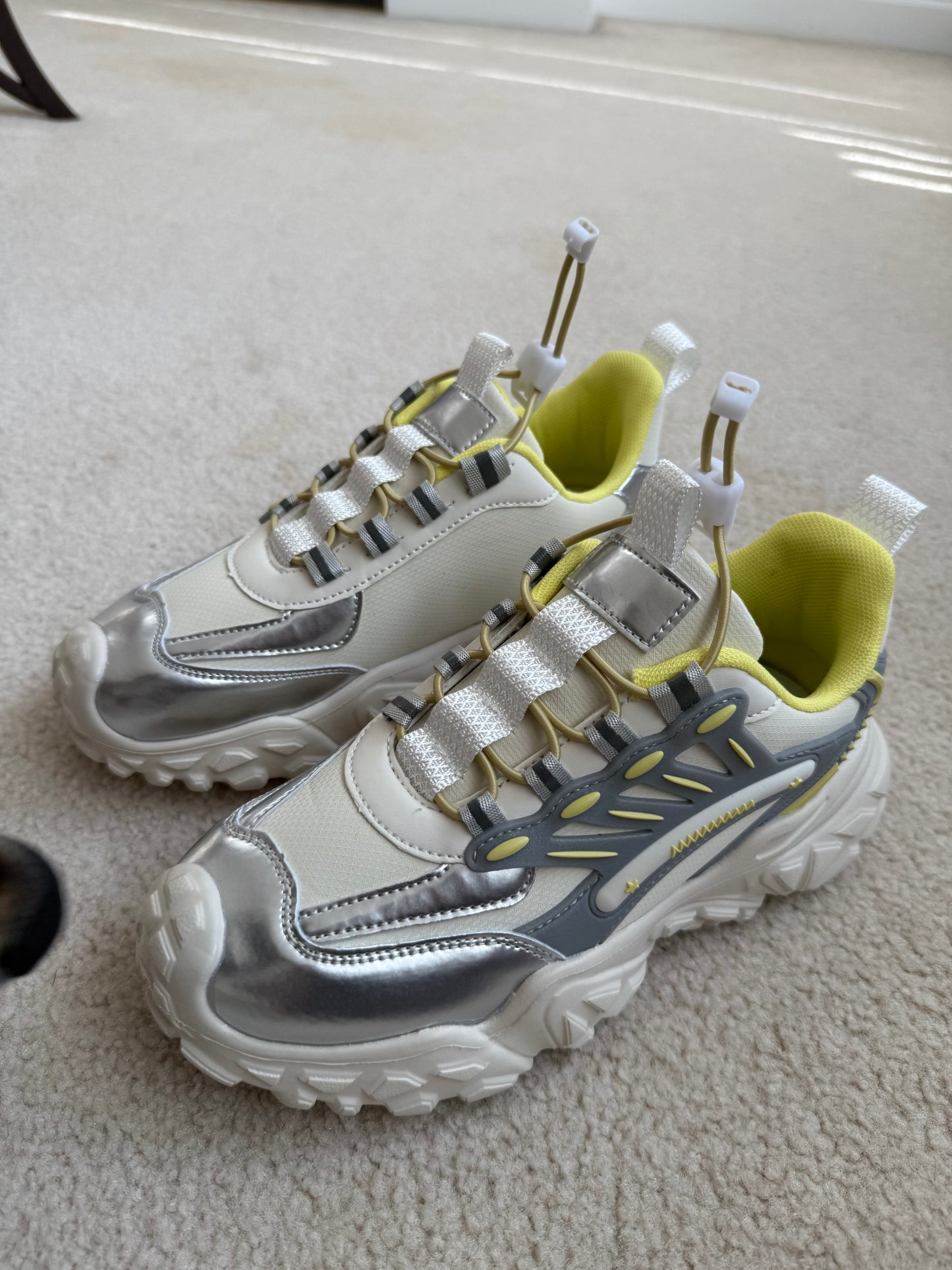 Kids Lightweight Sport Sneakers
