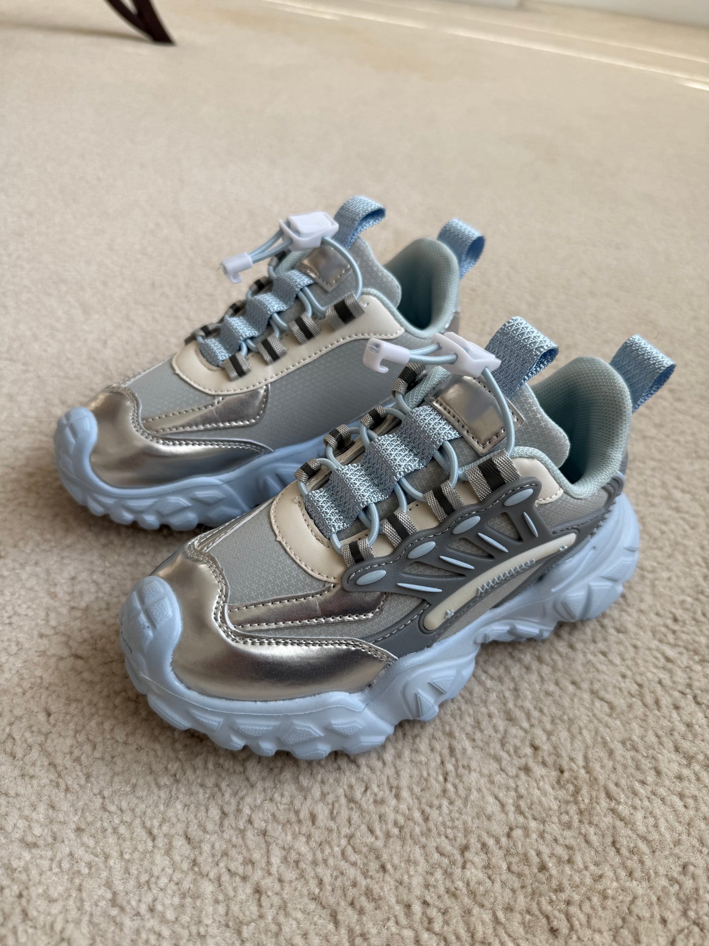 Kids Lightweight Sport Sneakers