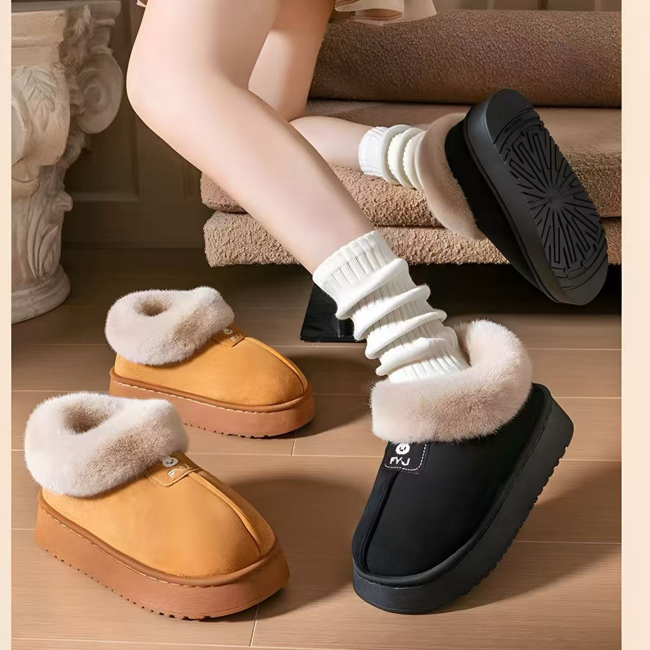 Women’s Cozy Faux Fur Lined Winter Slippers – Warm Indoor House Shoes